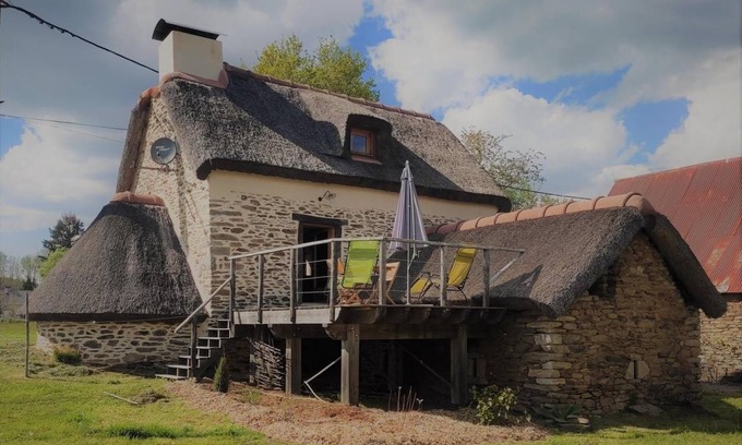 Saint-Merd-de-Lapleau House | 75 m² Gîte ∙ 1 bedroom ∙ 2 guests