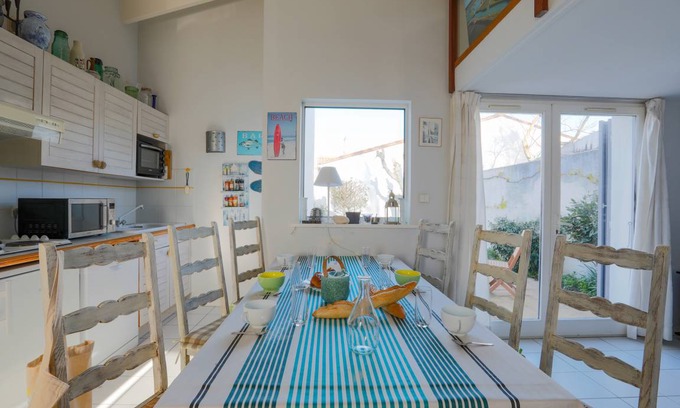 Les Portes-en-Re House | 75 m² House ∙ 2 bedrooms ∙ 6 guests