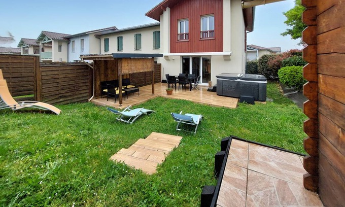 Angresse House | 78 m² House ∙ 3 bedrooms ∙ 8 guests