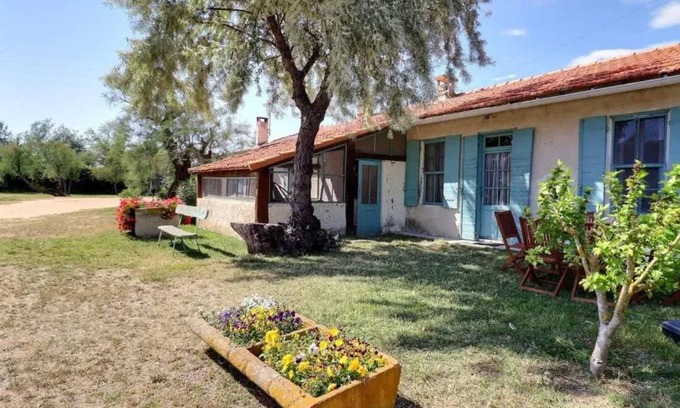 Saintes-Maries-de-la-Mer House | 80 m² House ∙ 3 bedrooms ∙ 5 guests