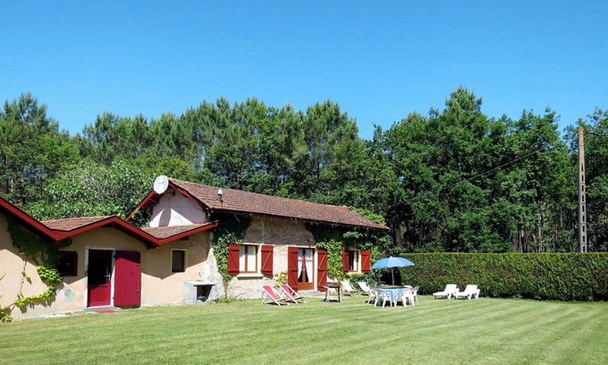 Le Porge Other | 80 m² Accommodation ∙ 3 bedrooms ∙ 6 guests