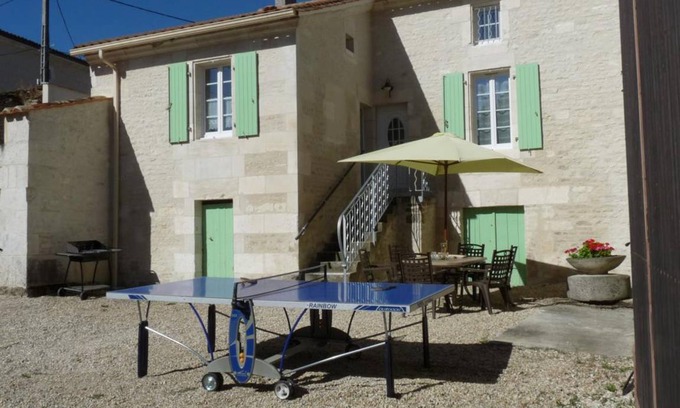 Asnieres-sur-Nouere Cottage | 80 m² Cabin ∙ 2 bedrooms ∙ 5 guests