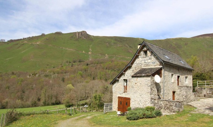 Accous House | 80 m² Gîte ∙ 2 bedrooms ∙ 4 guests