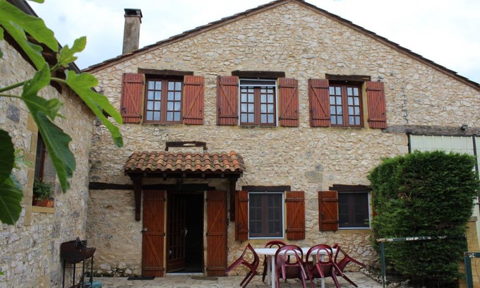 Naussannes House | 80 m² Gîte ∙ 3 bedrooms ∙ 6 guests