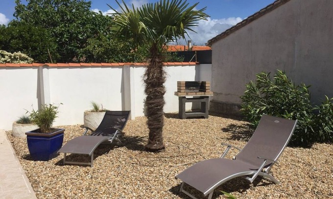 Port District House | 80 m² House ∙ 2 bedrooms ∙ 6 guests