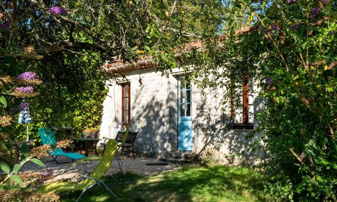 Juignac House | 80 m² House ∙ 2 bedrooms ∙ 4 guests