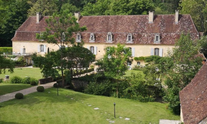 Mauzens-et-Miremont Villa | 800 m² Villa ∙ 10 bedrooms ∙ 20 guests