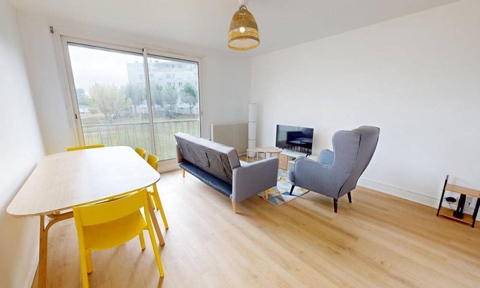 Pessac Resort | 81 m² Private room ∙ 1 bedroom ∙ 1 guest