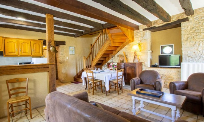 Saint-Aubin-de-Nabirat Cottage | 83 m² Cabin ∙ 3 bedrooms ∙ 6 guests
