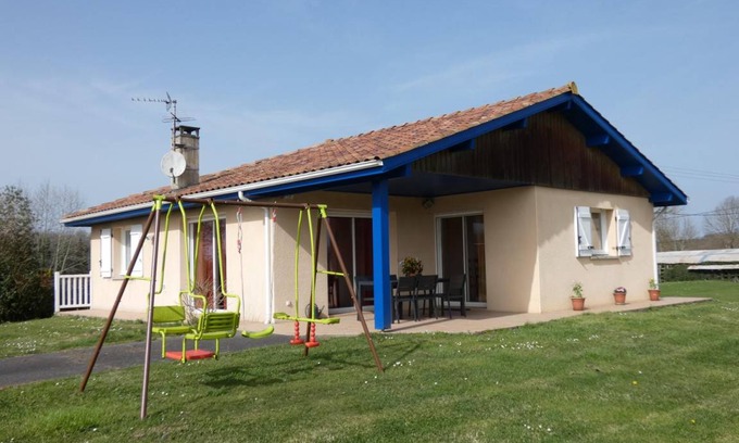 Saint-Jean-de-Marsacq House | 83 m² Gîte ∙ 2 bedrooms ∙ 5 guests