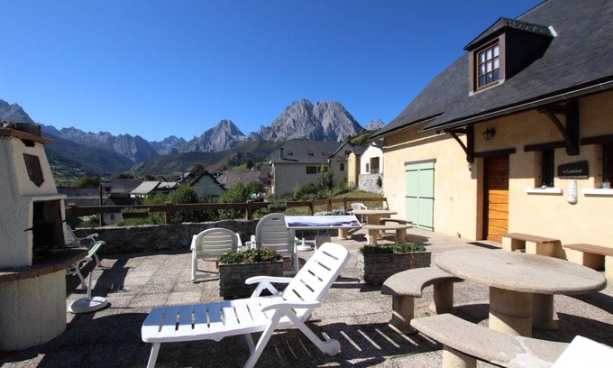 Lescun House | 83 m² Gîte ∙ 2 bedrooms ∙ 4 guests