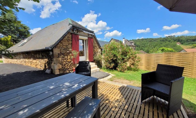 Cublac House | 83 m² Gîte ∙ 3 bedrooms ∙ 6 guests