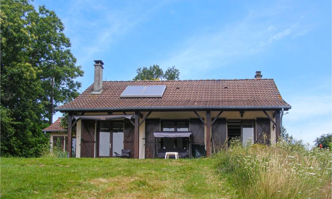 Saint-Hilaire-les-Places House | 85 m² House ∙ 3 bedrooms ∙ 6 guests