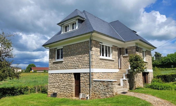 Eyburie House | 85 m² Gîte ∙ 3 bedrooms ∙ 6 guests