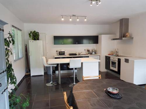 Biganos House | 86 m² House ∙ 2 bedrooms ∙ 4 guests
