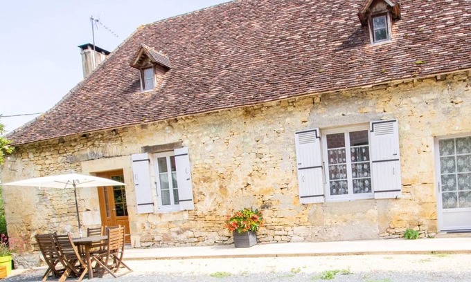 Tourtoirac Cottage | 90 m² Cabin ∙ 3 bedrooms ∙ 6 guests