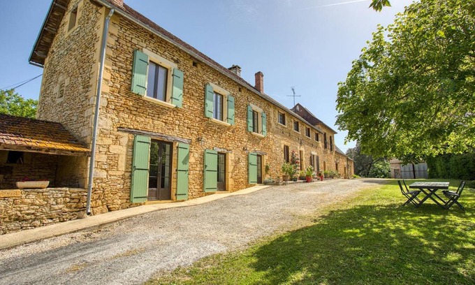 Carlux House | 90 m² Gîte ∙ 2 bedrooms ∙ 5 guests