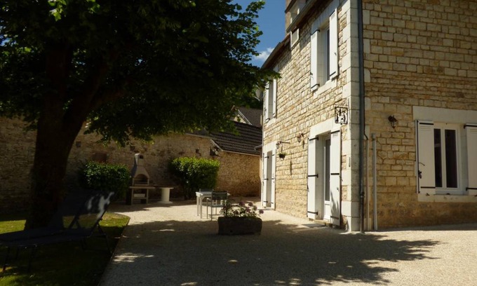 Coly House | 90 m² Gîte ∙ 3 bedrooms ∙ 6 guests