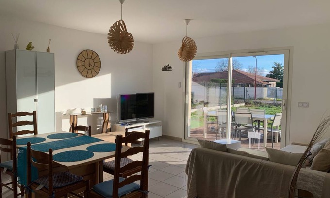 Parentis-en-Born House | 90 m² House ∙ 3 bedrooms ∙ 6 guests