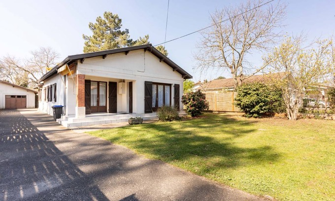 Lanton House | 90 m² House ∙ 4 bedrooms ∙ 8 guests