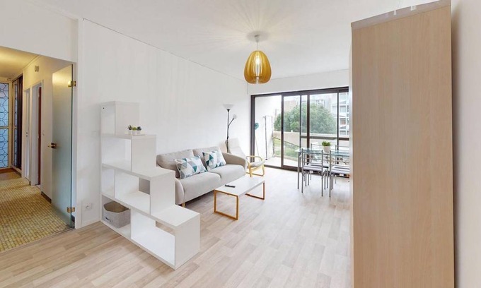 Bordeaux Resort | 90 m² Private room ∙ 1 bedroom ∙ 1 guest