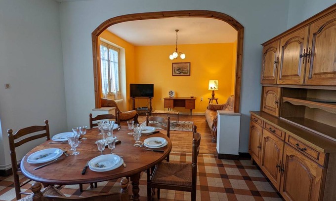 Blanzaguet-Saint-Cybard Cottage | 92 m² Cabin ∙ 3 bedrooms ∙ 6 guests