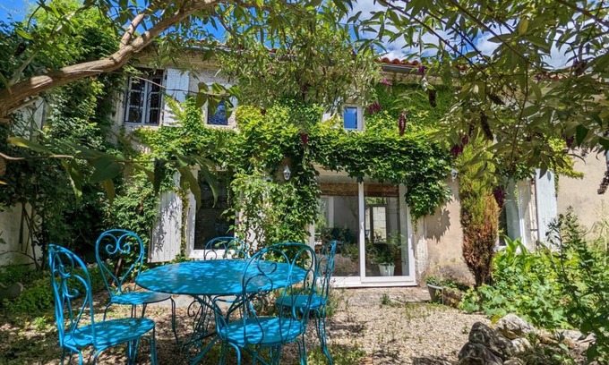 Graves-Saint-Amant Cottage | 95 m² Cabin ∙ 3 bedrooms ∙ 5 guests