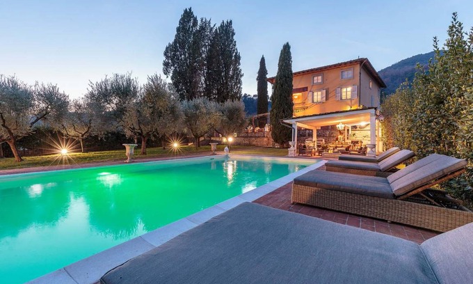 Maggiano Villa | 999 m² Villa ∙ 10 bedrooms ∙ 20 guests