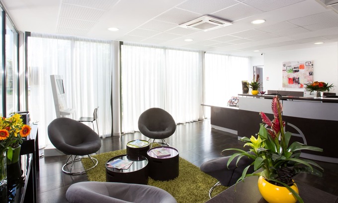 Bordeaux Maritime House | All Suites Appart Hôtel | Bordeaux Lac