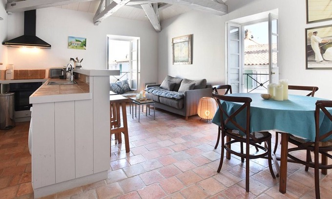 Les Portes-en-Re Apartment | Apartment Les Portes-en-Ré, 2 bedrooms, 3 persons
