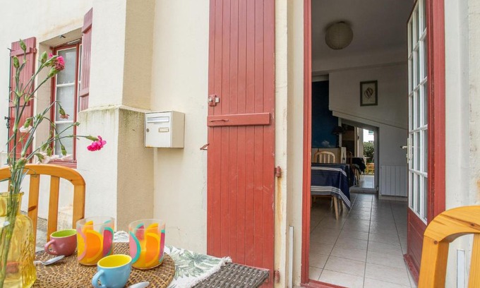 Saint-Jean-de-Luz City Center Apartment | Apartment Louis XIV by Interhome
