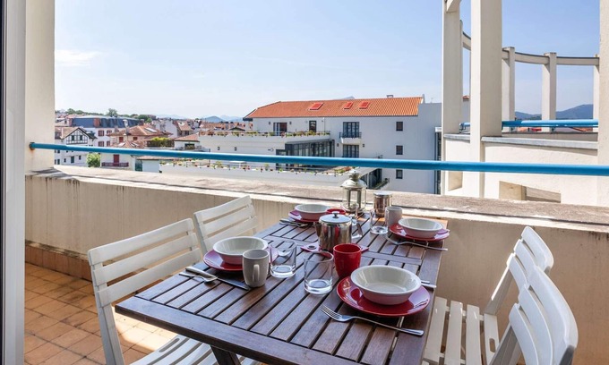 Saint-Jean-de-Luz City Center Apartment | Apartment Saint-Jean-de-Luz, 1 bedroom, 4 people