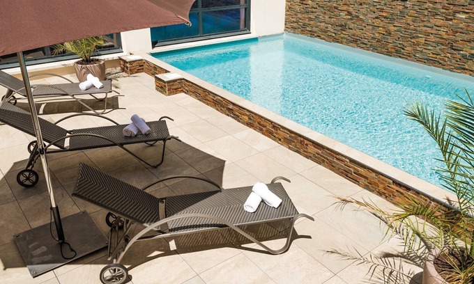Biarritz Condo | Appart climatisé, 400m des Plages + accès Piscine