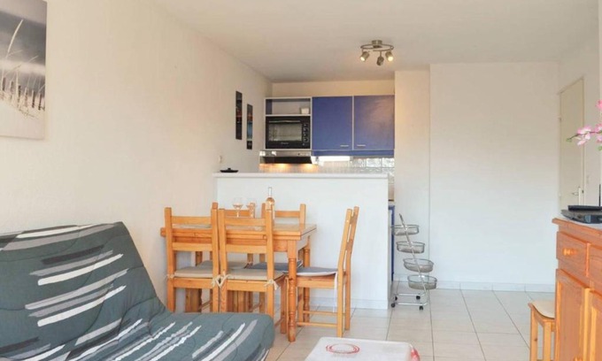 Le Lavandou Apartment | Appartement Le Lavandou, 3 pièces, 6 personnes - FR-1-251-65