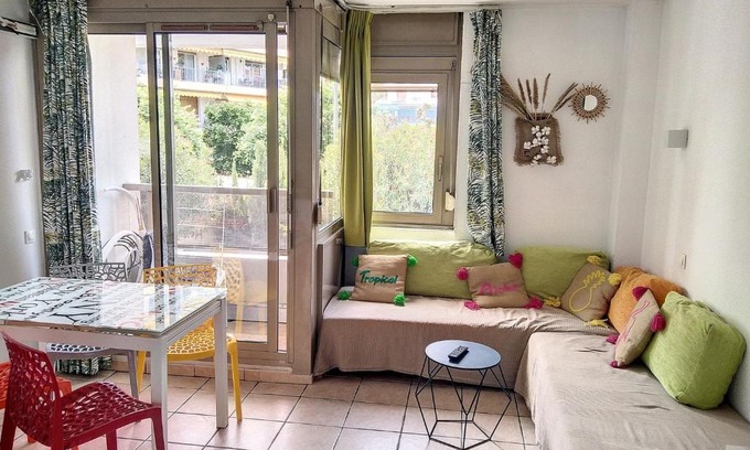 Juan-les-Pins Apartment | appartement standing
