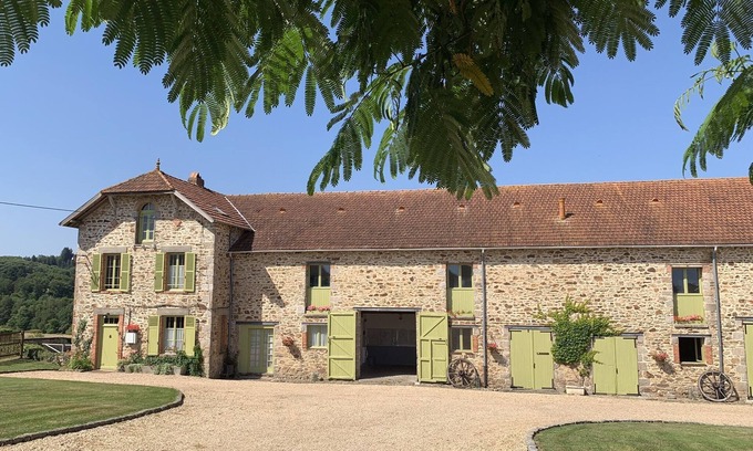La Roche-l'Abeille House | Beautiful stone built farmhouse with private pool and garden.