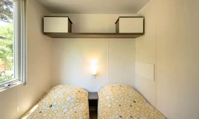 Auribeau-sur-Siagne House | Campsite Le Parc des Monges * - Mobile Home 3 Rooms 4 People Air Conditioned