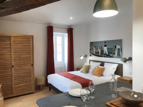 La Rochelle City Centre Apartment | Centre Ville Location
