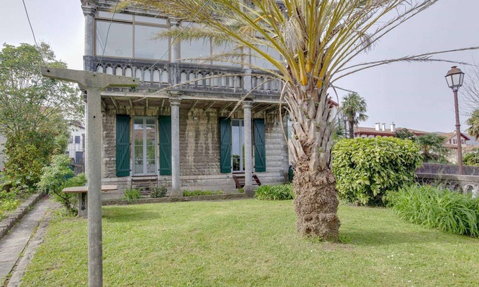 Hendaye Apartment | Charming Apartment with Garden, Terrace, and Garage in Central Hendaye