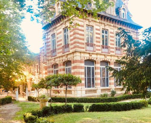 La Celle-sous-Gouzon House | chateau Laprade Narbonne