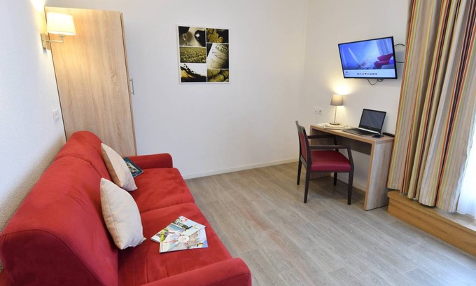 Bassins a Flot Condo | Condo ∙ 1 bedroom ∙ 4 guests