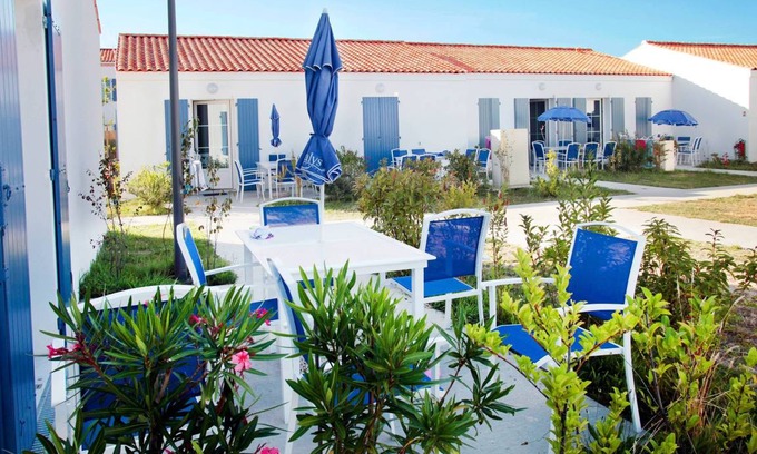 Saint-Pierre-d'Oleron Condo | Condo ∙ 1 bedroom ∙ 6 guests