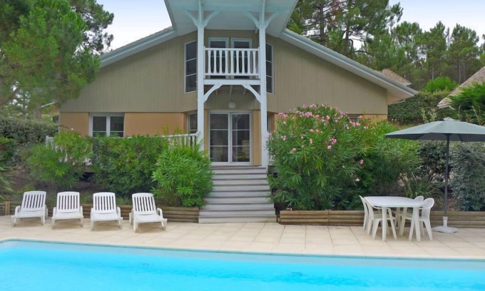 Lacanau-Ocean House | Eden Club by Interhome