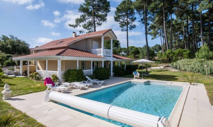 Lacanau-Ocean House | Eden Parc by Interhome