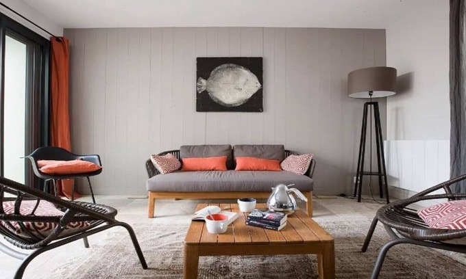 Le Bois-Plage-en-Re House | Elegant Chai Rhétais fully restored in the heart of the village