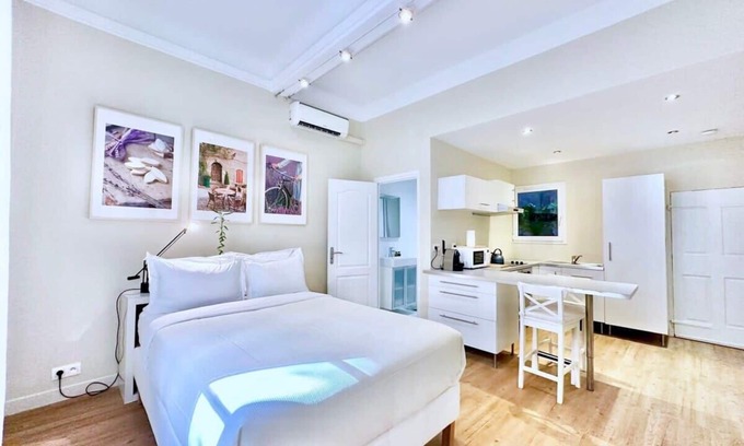 Mazarin Quarter Apartment | Èrsextius, MG, Aix-en-Provence