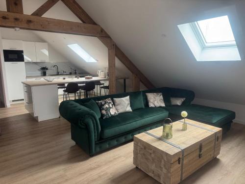 Brive-la-Gaillarde Apartment | Firmin Gaillard
