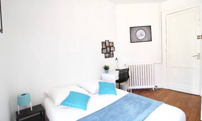 Bordeaux City Centre Resort | 166 m² Private room ∙ 1 bedroom ∙ 7 guests