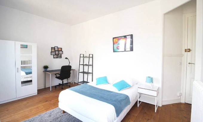 Bordeaux City Centre Resort | 166 m² Private room ∙ 1 bedroom ∙ 7 guests