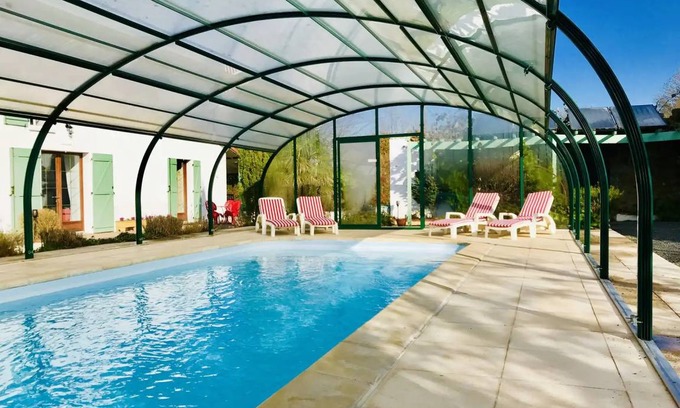 La Chapelle-Saint-Etienne House | 154 m² House ∙ 5 bedrooms ∙ 10 guests